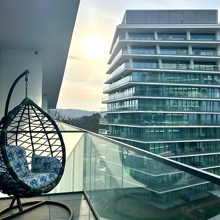 Wave - Aurum Ii - Front Sea View