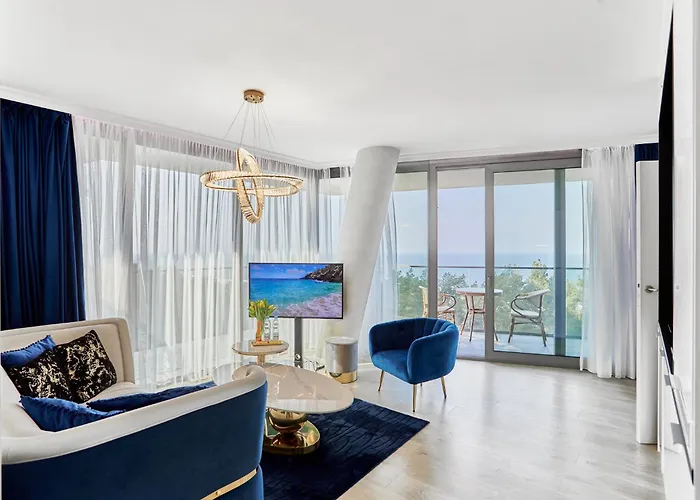 Wave - Aurum Ii - Front Sea View *