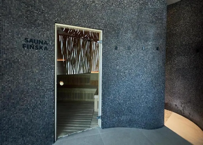 Wave - Aurum Ii - Front Sea View